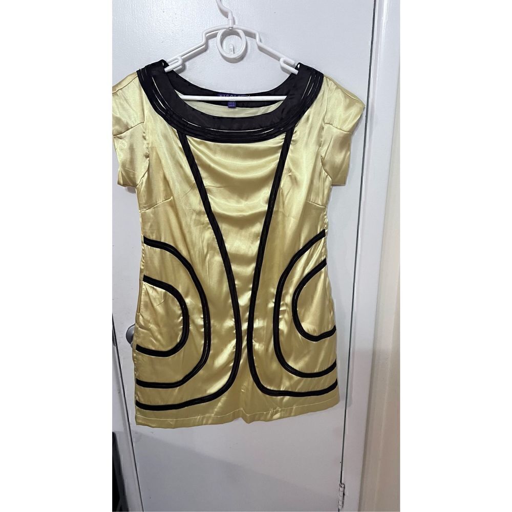 Nico La Women's Square Neck Short Sleeve Swirled A-Line Dress Yellow Size Large